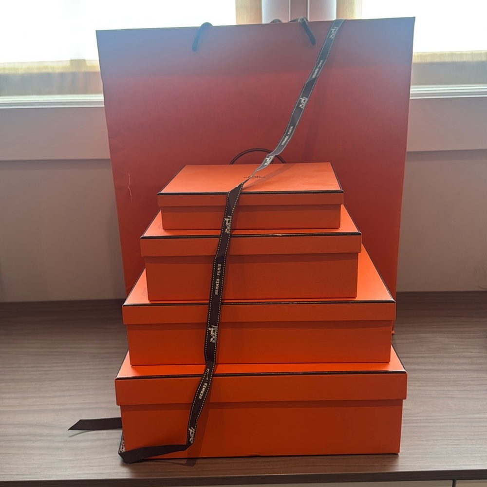 Hermes Boxes